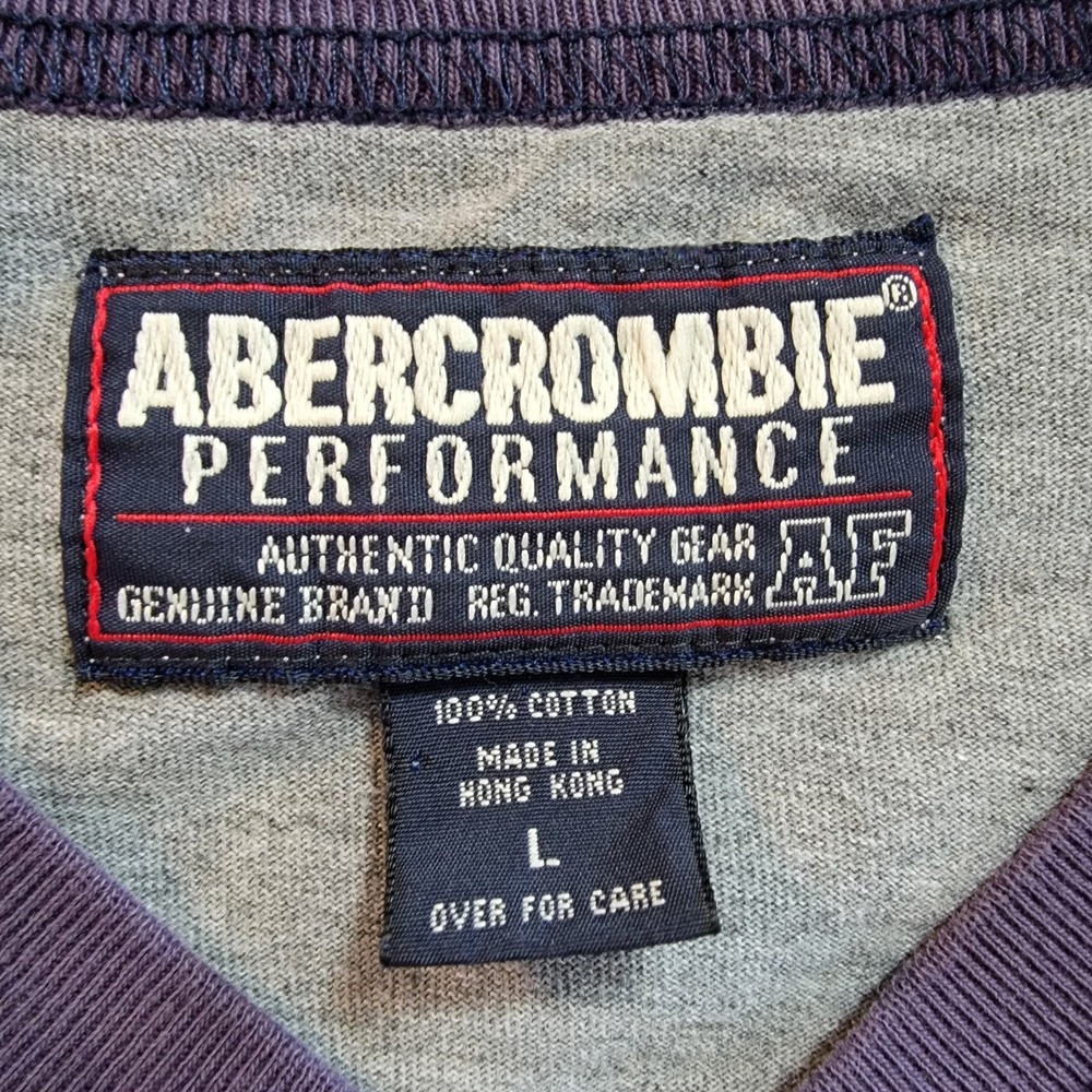 Vintage 90s Abercrombie & Fitch Performance T-Shirt Made In Hong Kong Size Large - Picture 2 of 4